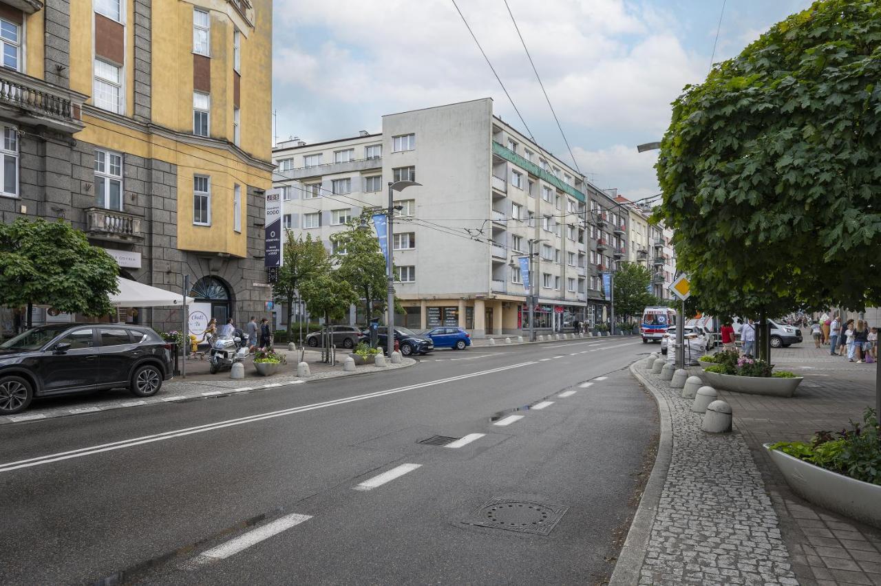 17 Gdynia Centrum - Apartament Mieszkanie Dla 4 Os Exterior foto